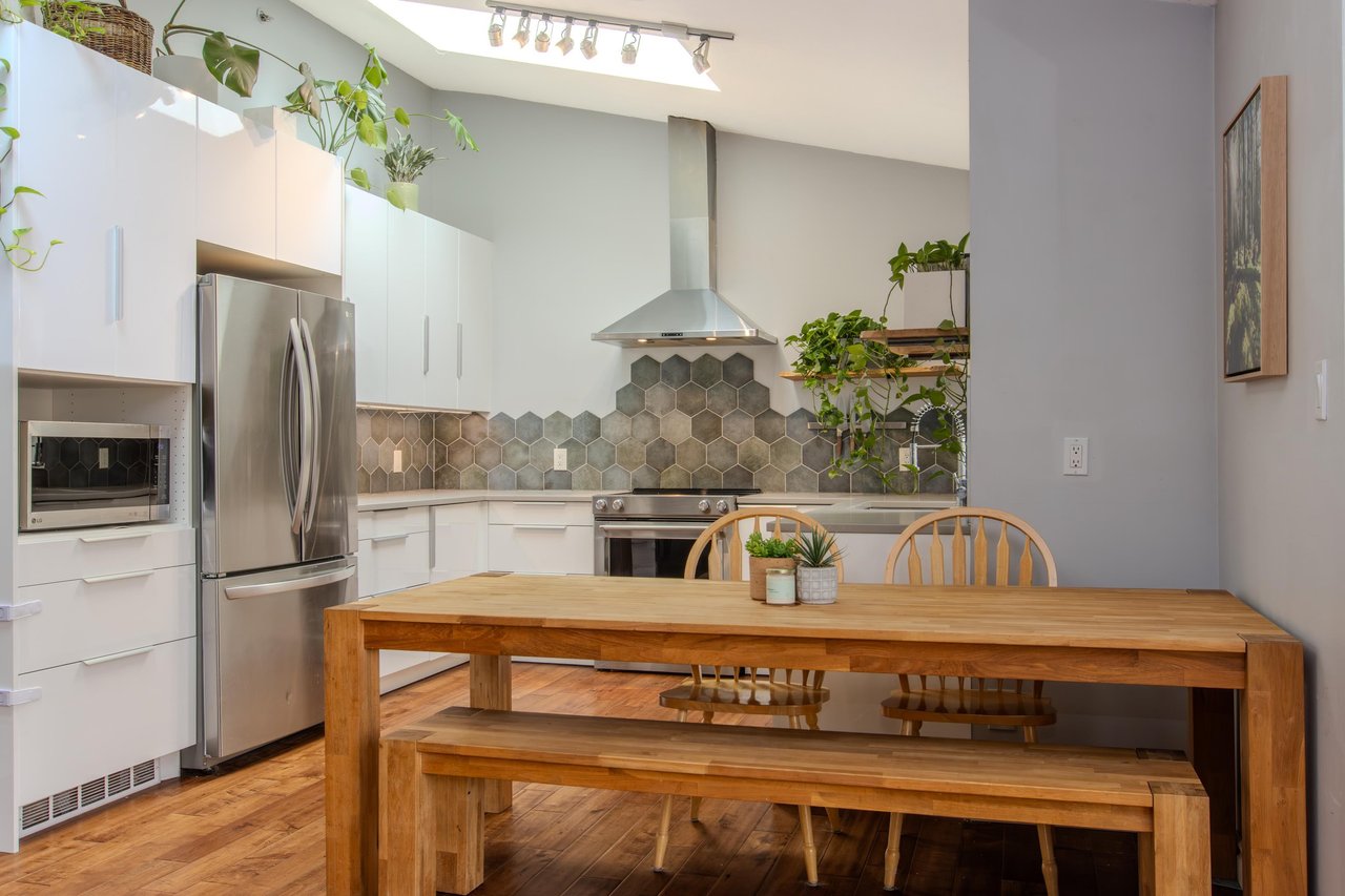 53-1821 Willow Cres