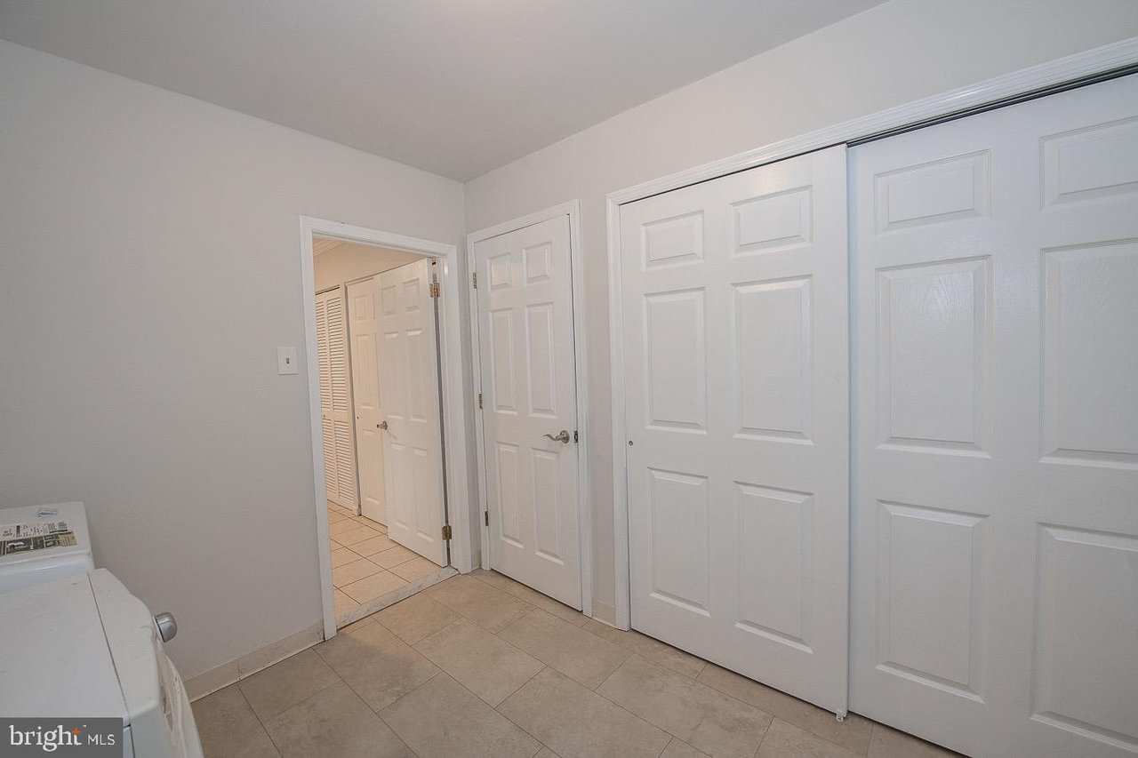 82 Woodbine Way