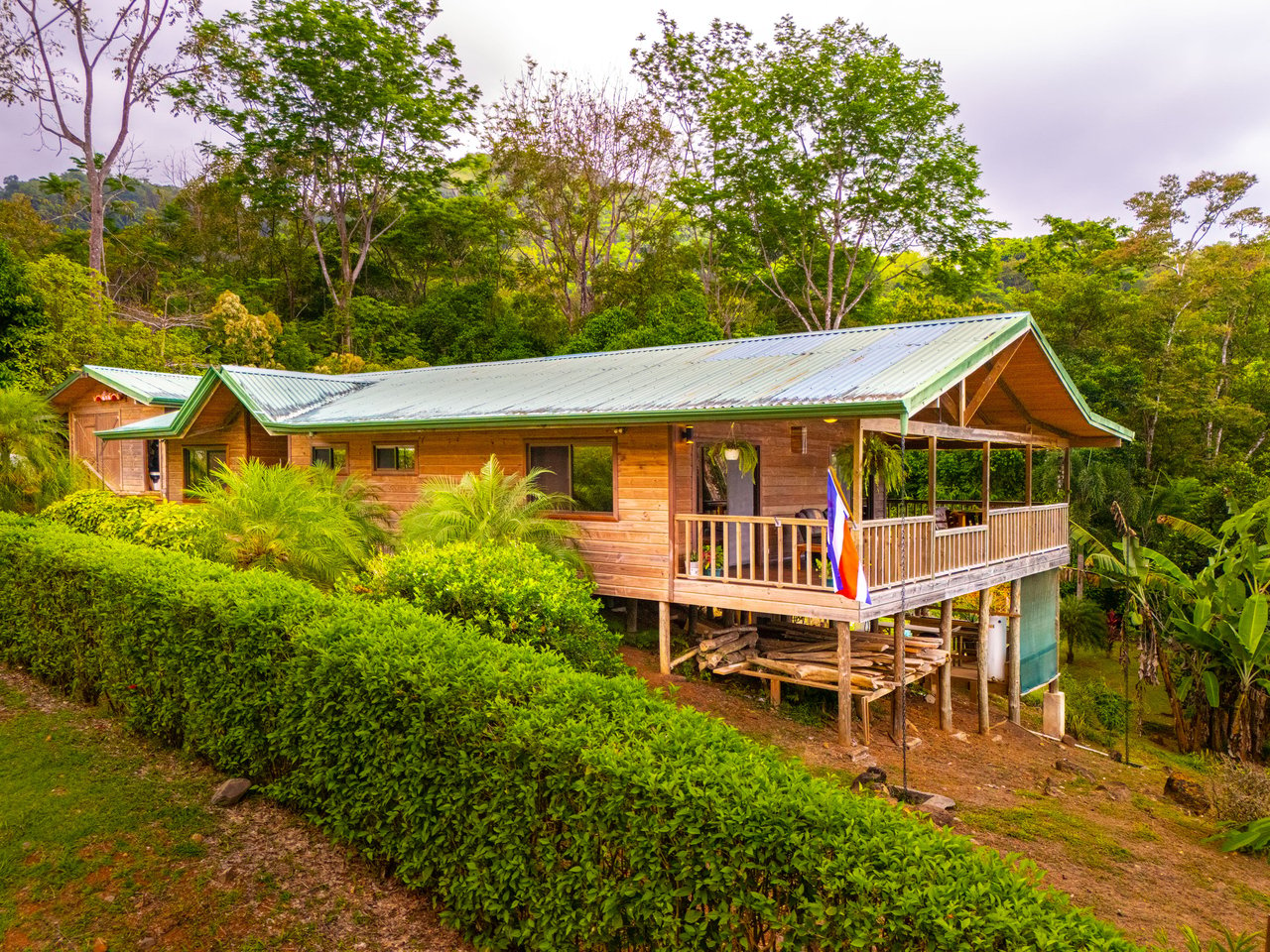  3-Bedroom Home with Guest House, Ocean Views and River Access