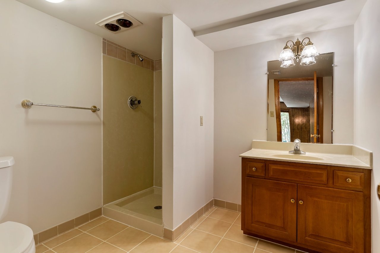 3328 Robious Forest Way