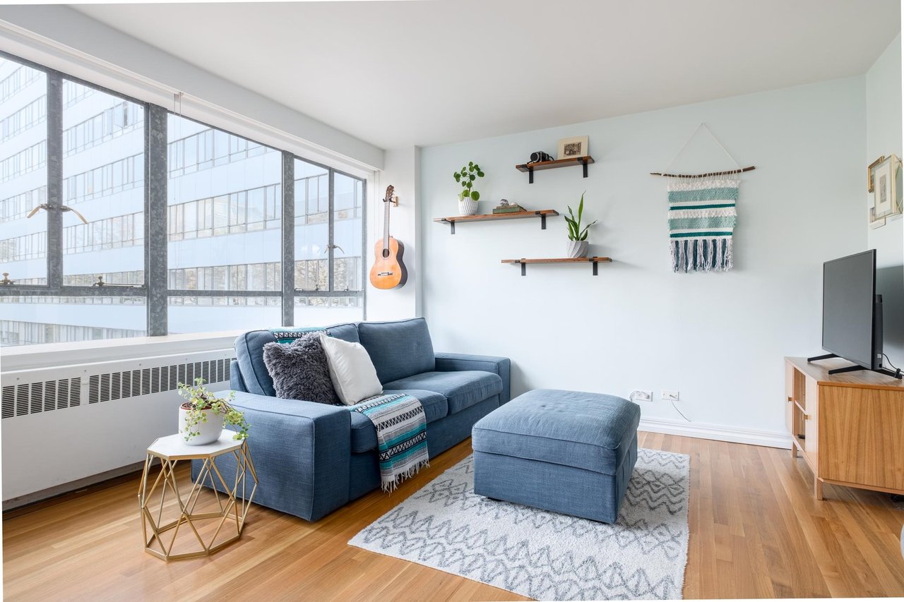 321-1445 Marpole Ave
