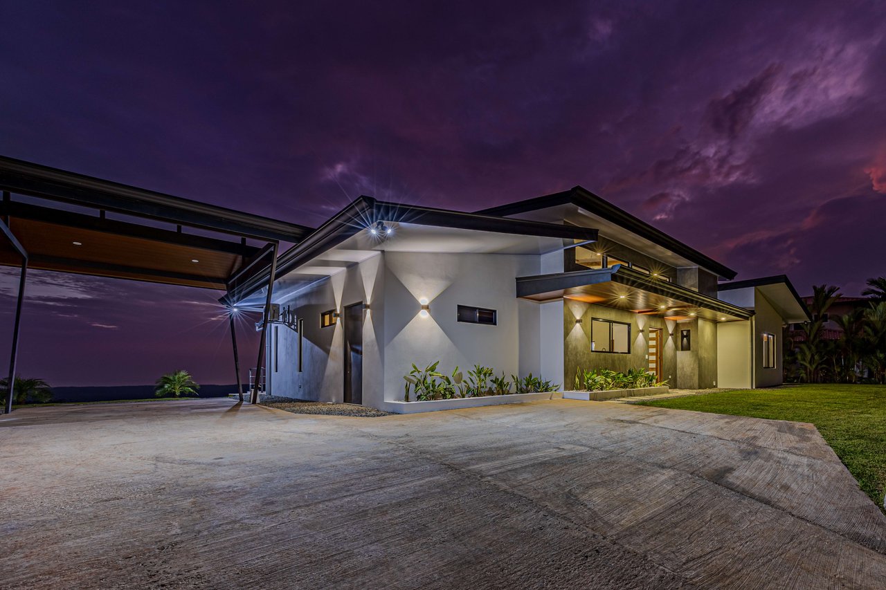 Chontales New Villa with Panoramic Ocean and Mountains Views 