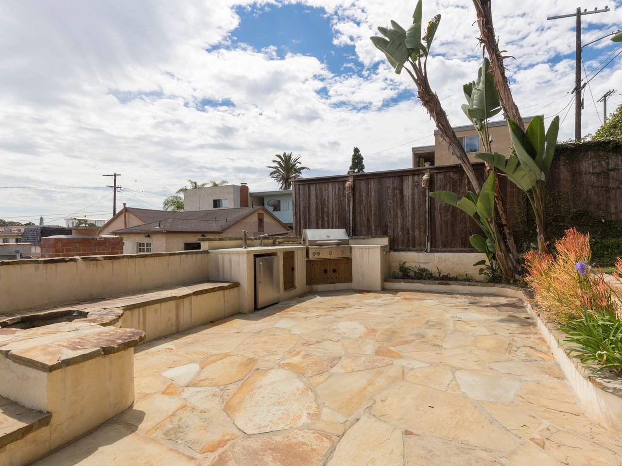 317 Loma Vista Street