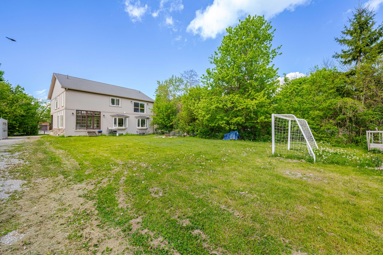 285 Harvie Road, Barrie