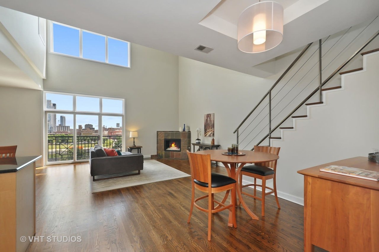 816 W Hubbard St (No. 5)
