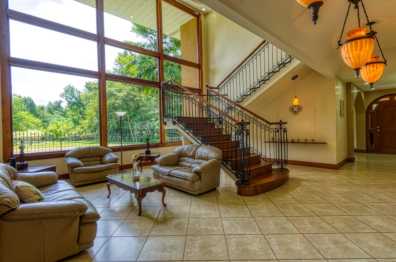 Waterfall Estate with Creek, Dominical, Puntarenas