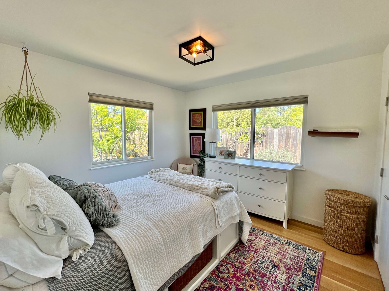 OFF-MARKET: 46 Mohawk Ave