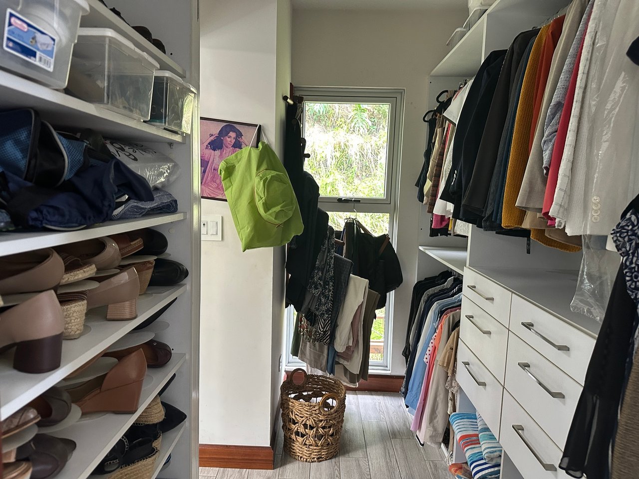 Sustainable Smart Home, Ciudad Colon, San Jose