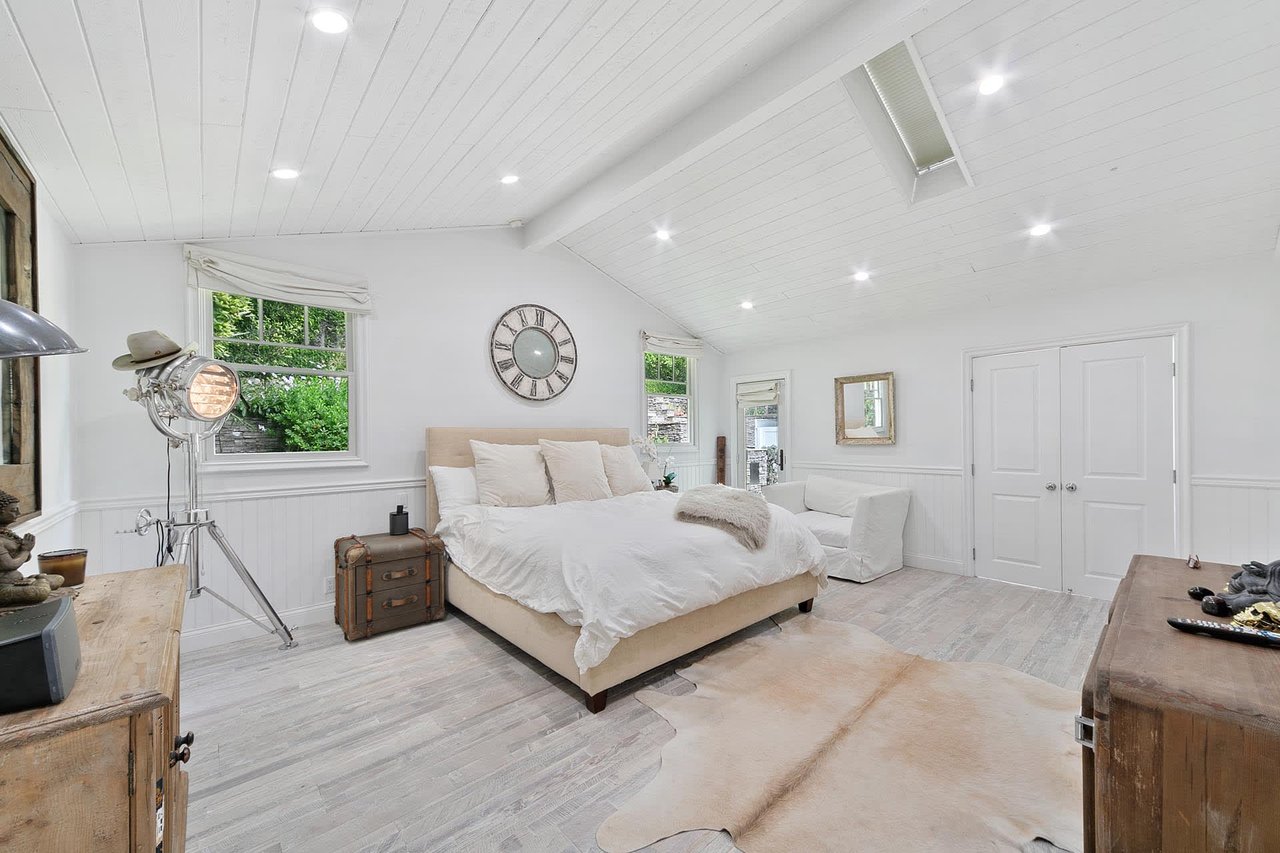 Heavenly Broad Beach Home