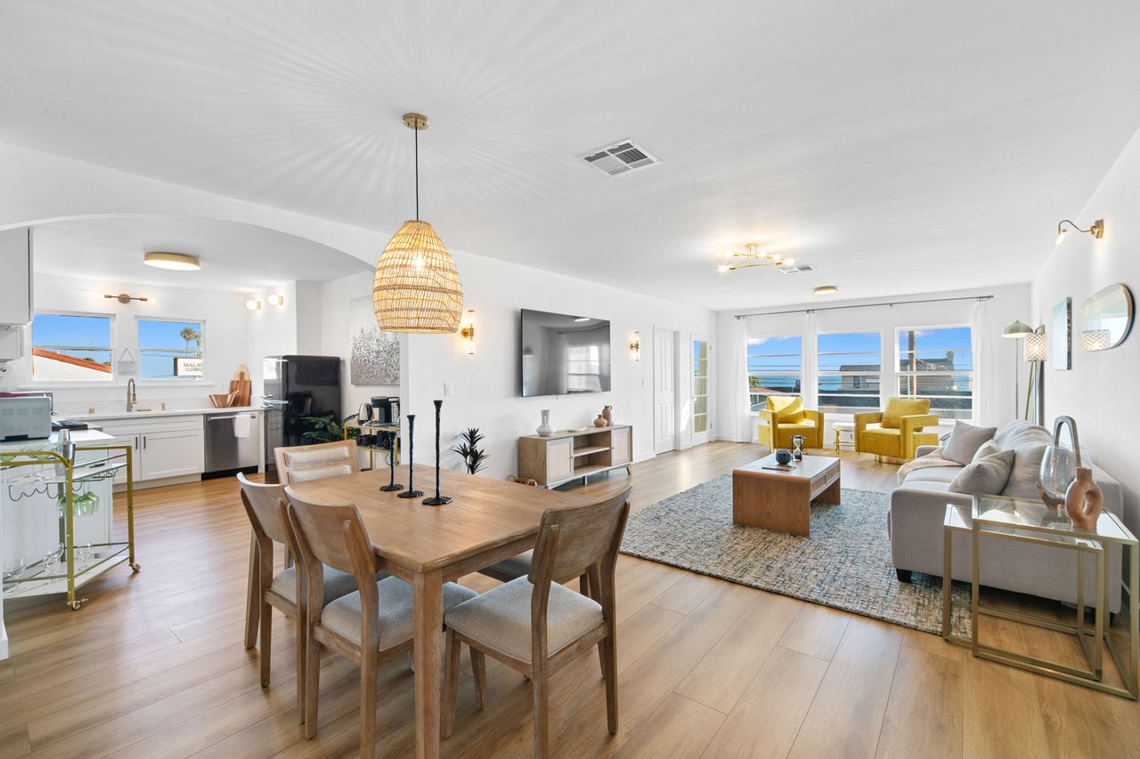 Spacious Malibu Suite with Ocean View