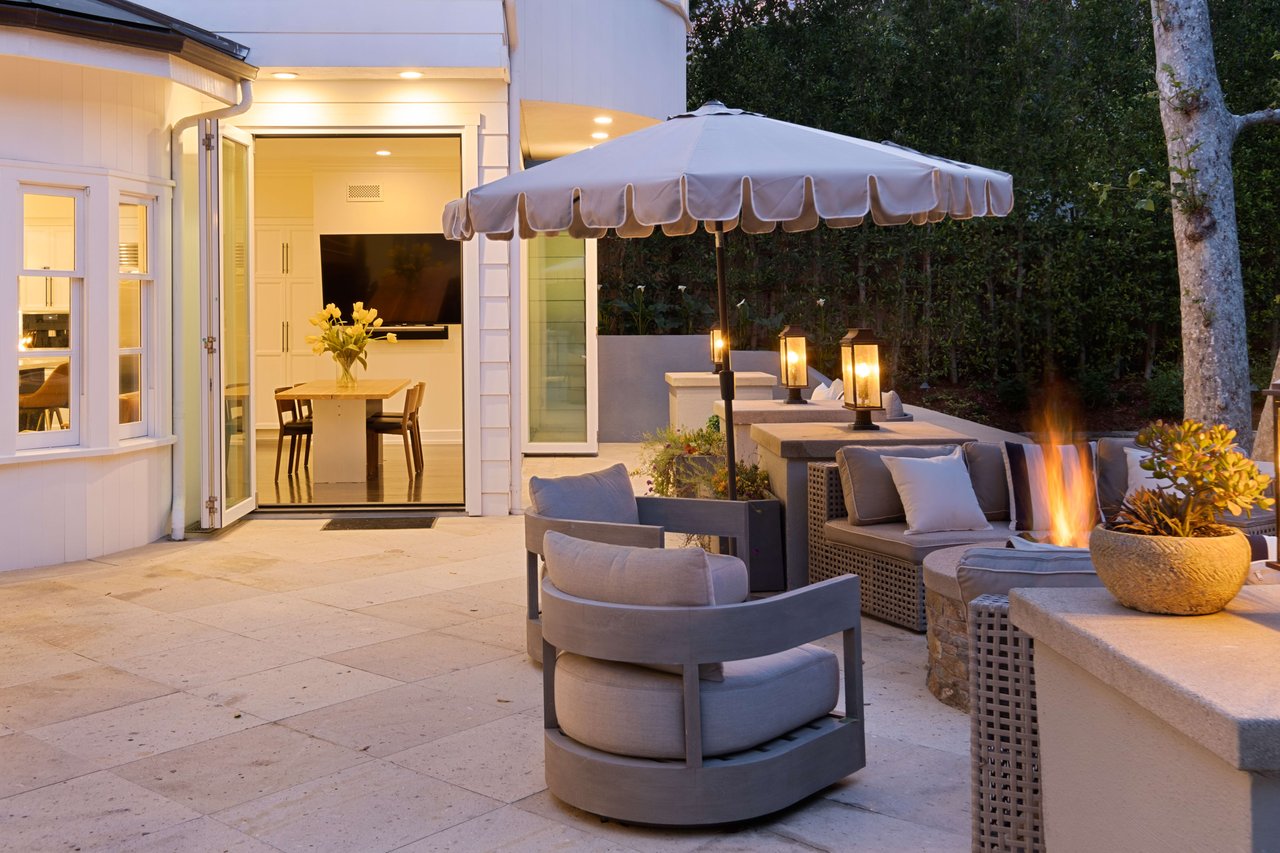 16659 Ashley Oaks, Encino