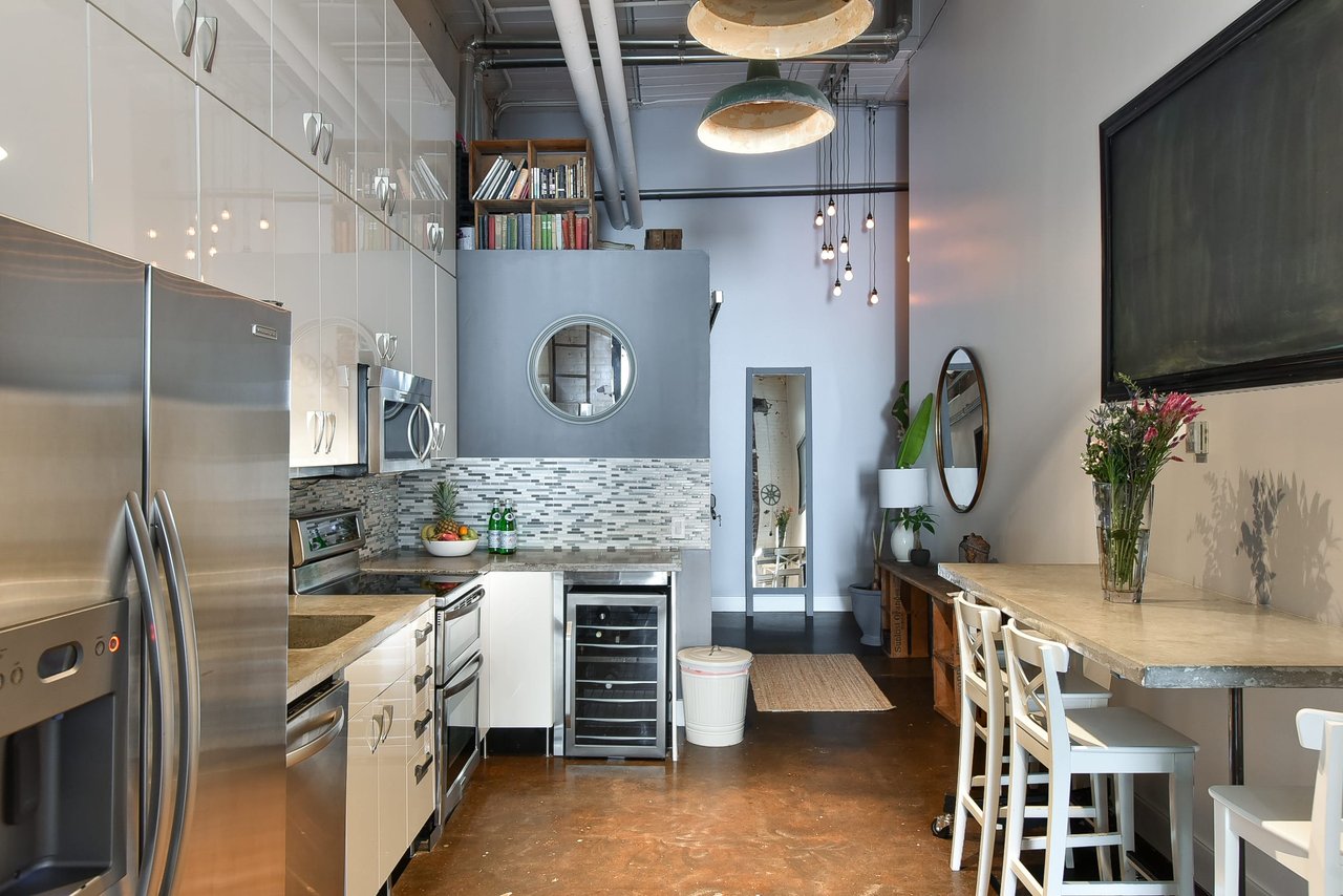 I-ZONE LOFTS