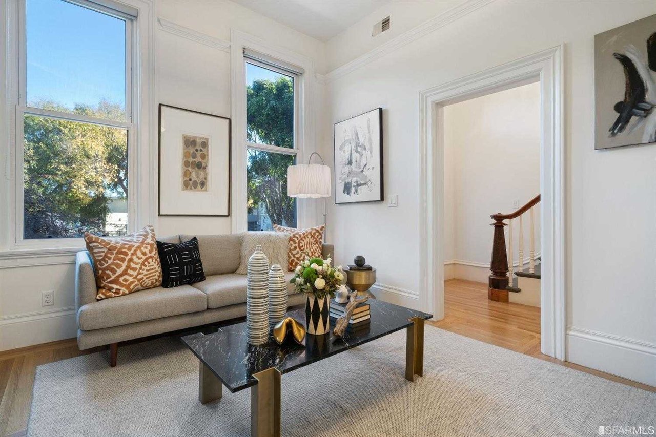 2694 Folsom Street