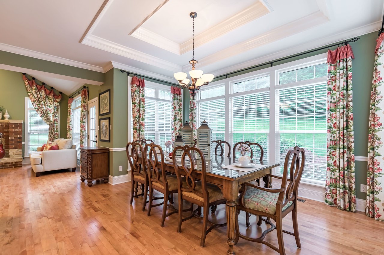 Newer Construction and Oh So Close to Chesterfield Amenities
