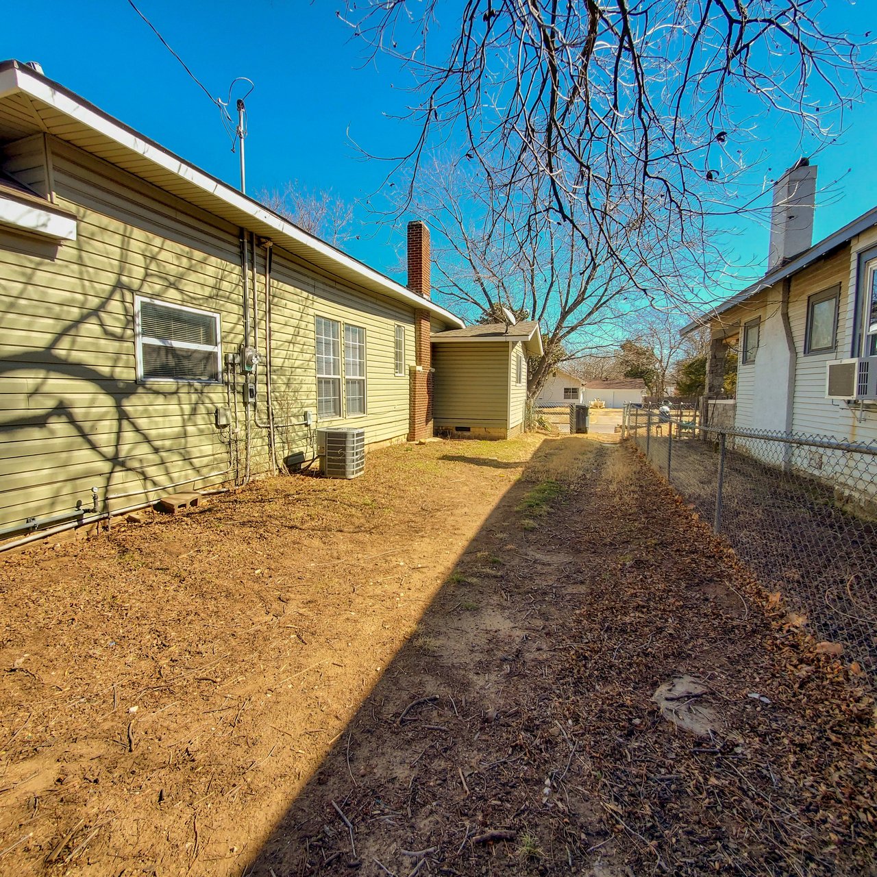 718 North Beard Ave