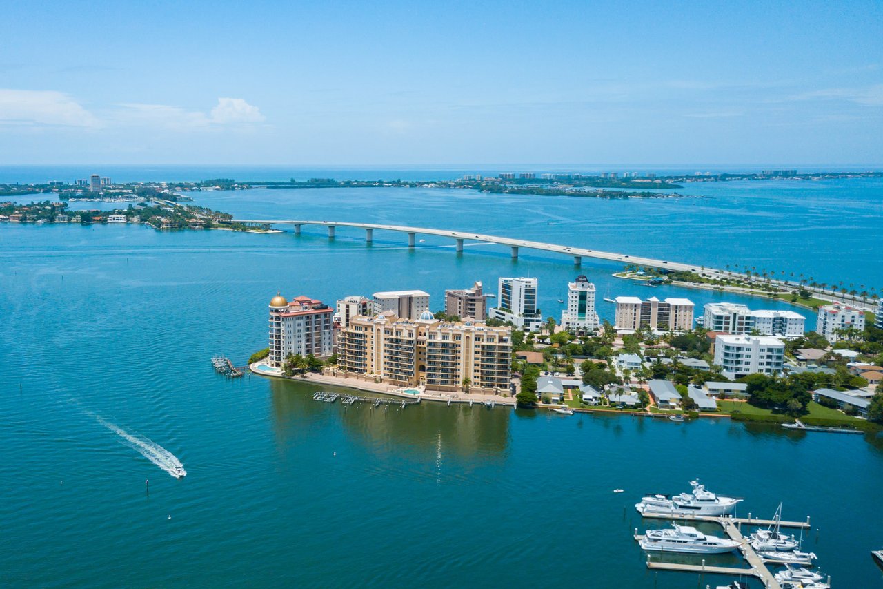 280 Golden Gate Point PH 2