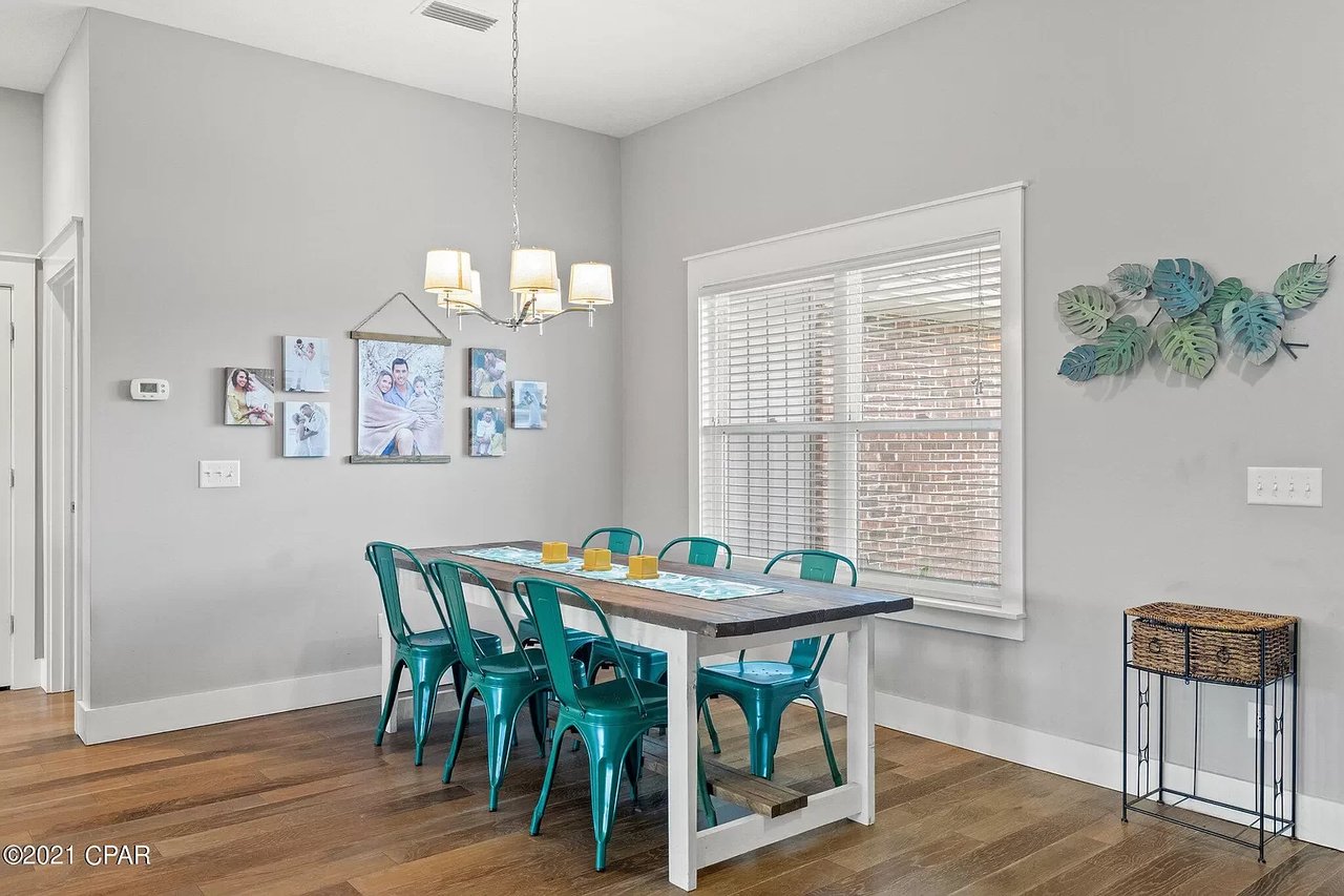 3606 AZALEA Court