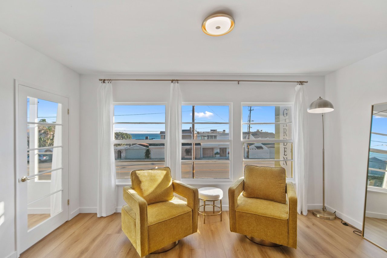 Spacious Malibu Suite with Ocean View