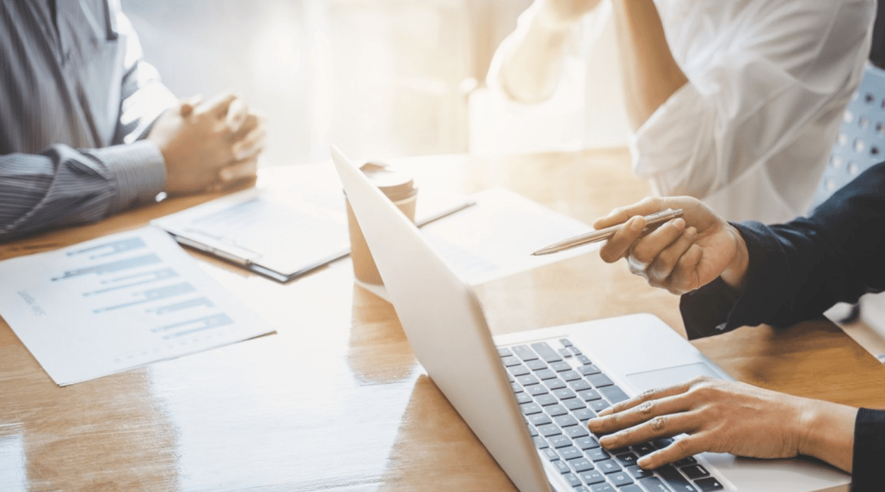 How to Choose a Wealth Advisor