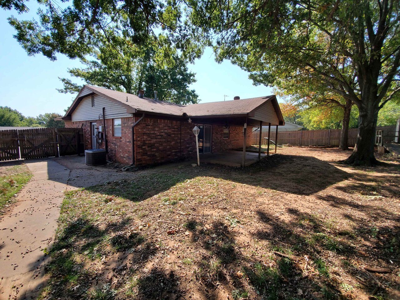3 Dakota Dr