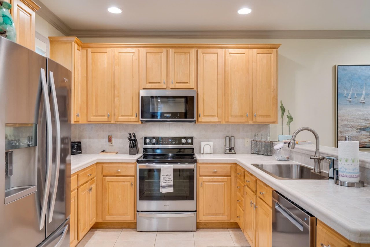 2015 Pine Island Cir