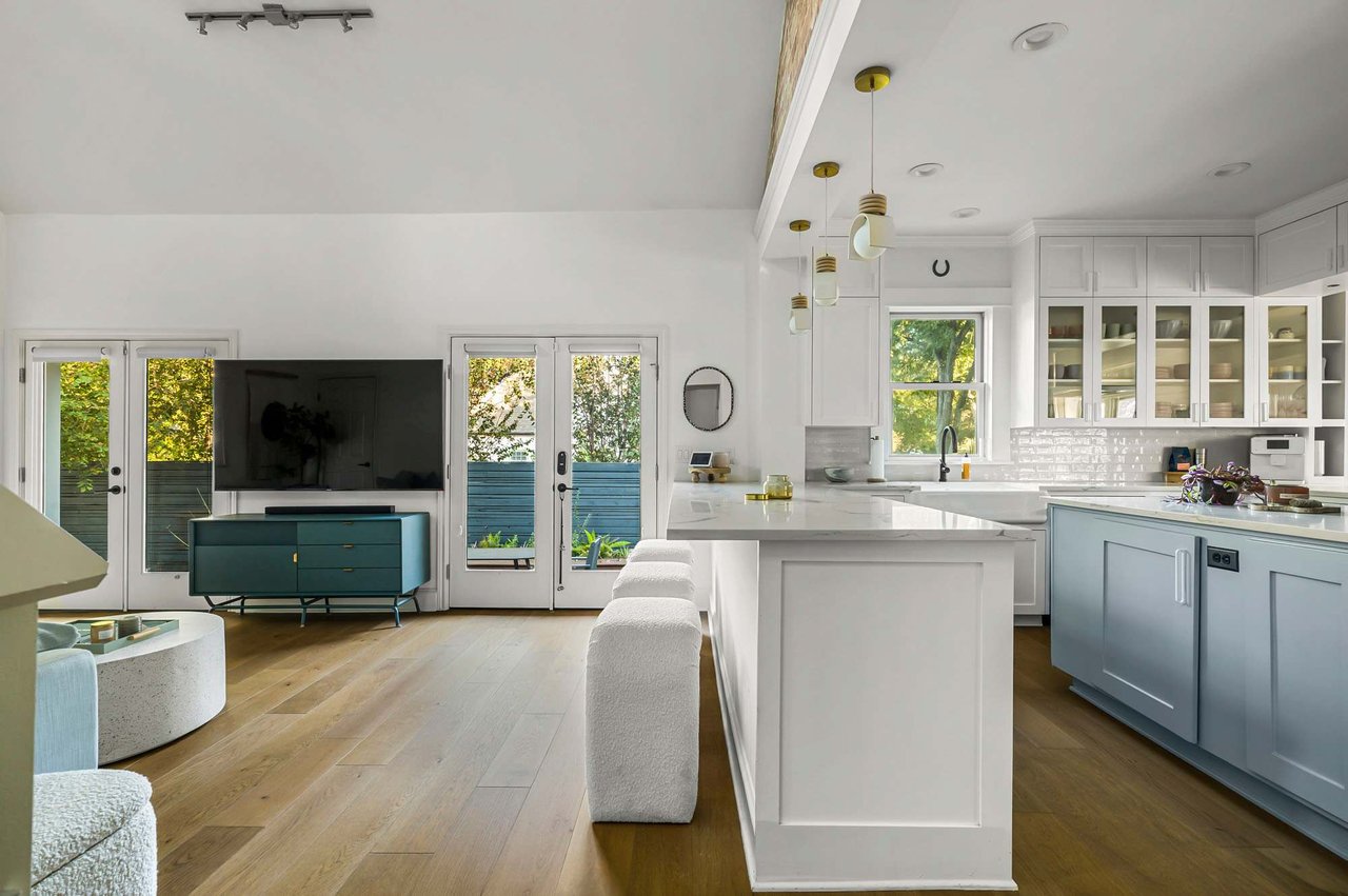 Historic Pemberton Heights Gem Reimagined by McWalters | Former Home of Author Mary Willis Walker | Entertainer’s Dream Kitchen + Guest Quarters
