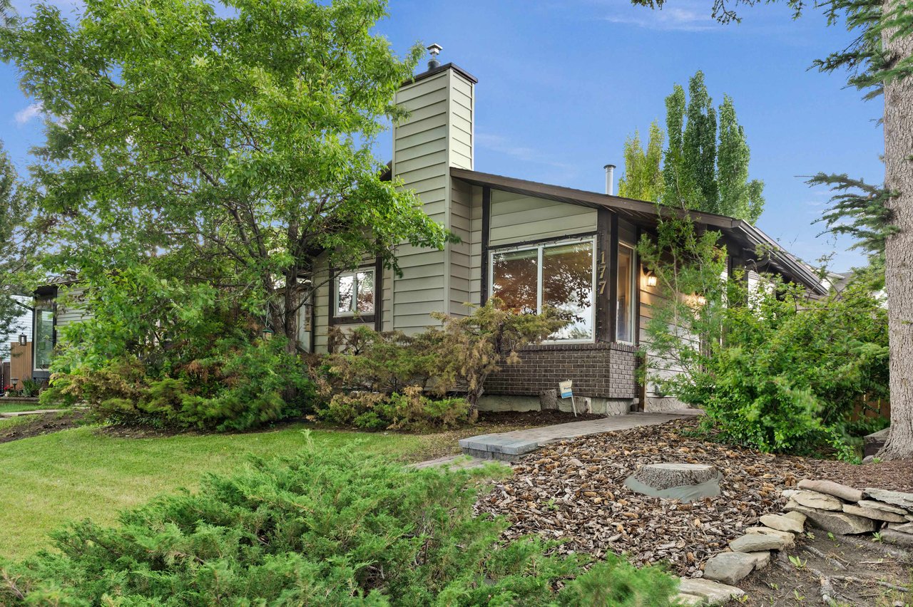177 Macewan Glen Drive NW