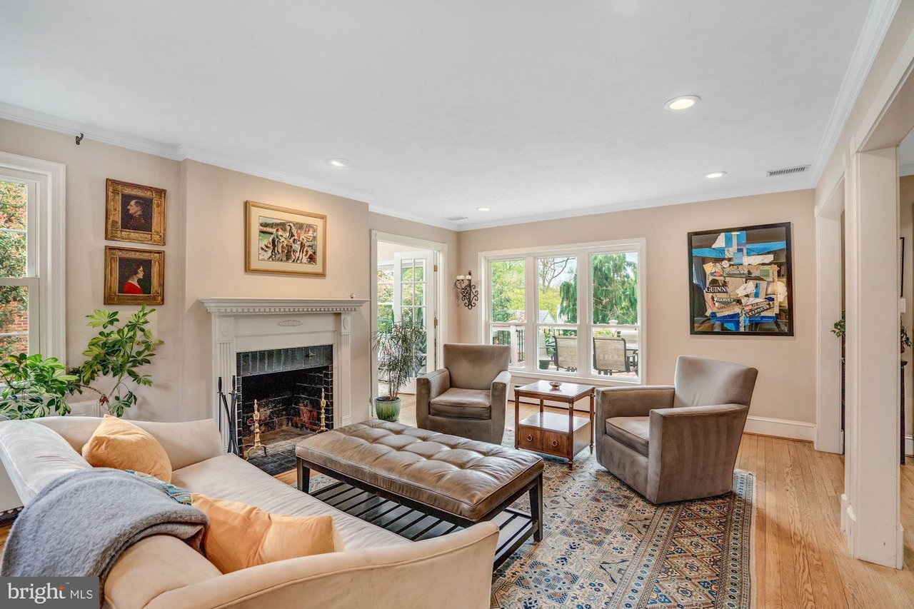 5236 Duvall Dr