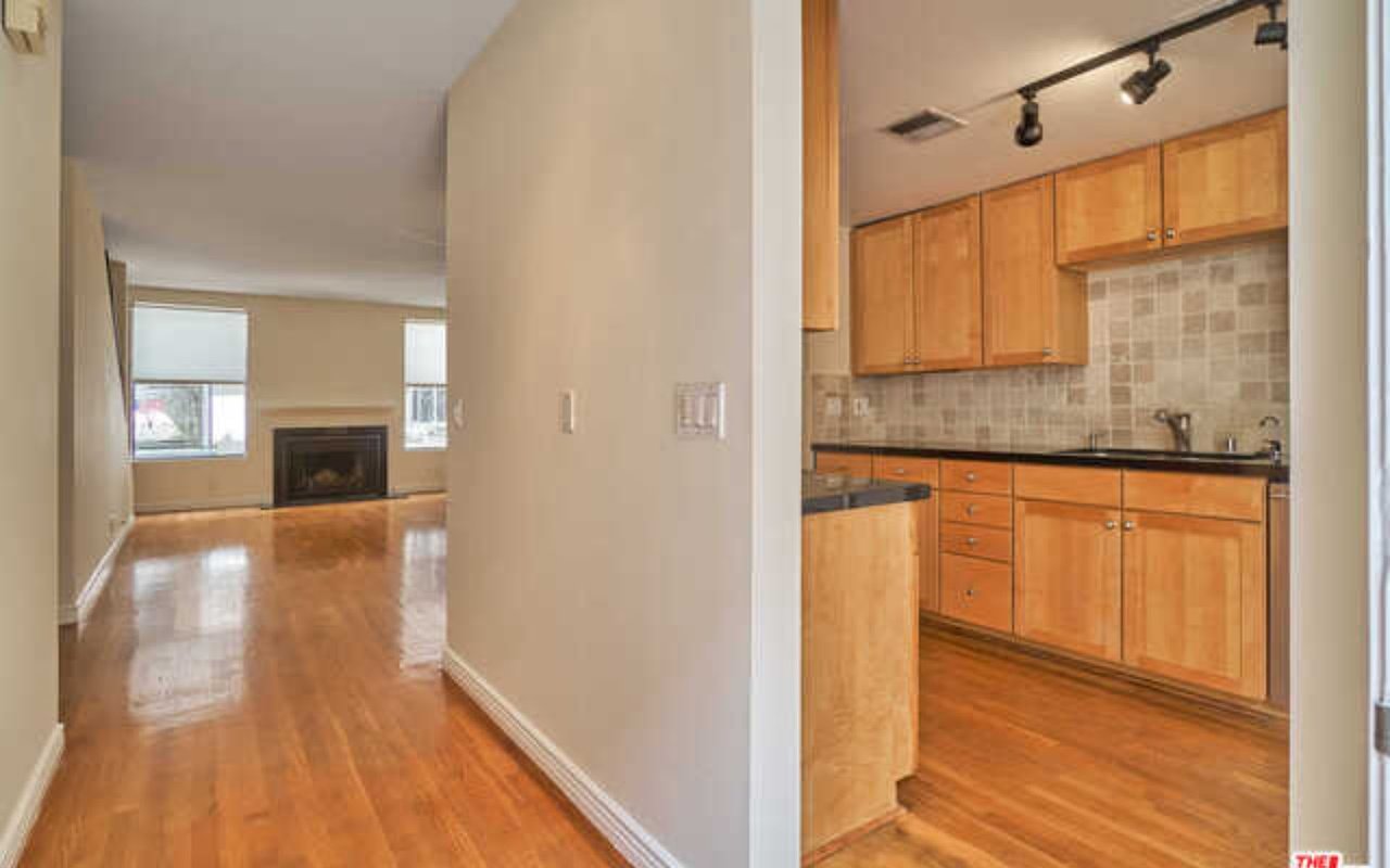 8839 Cynthia St, #6
