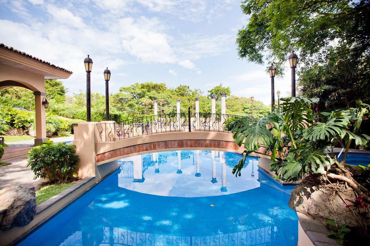 Exclusive Gated Residential Lot, Santa Ana, San Jose