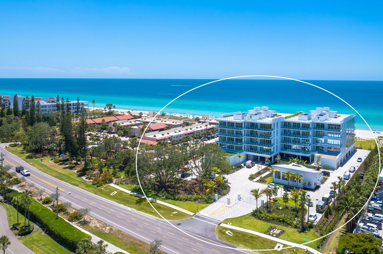 4651 GULF OF MEXICO DR #102