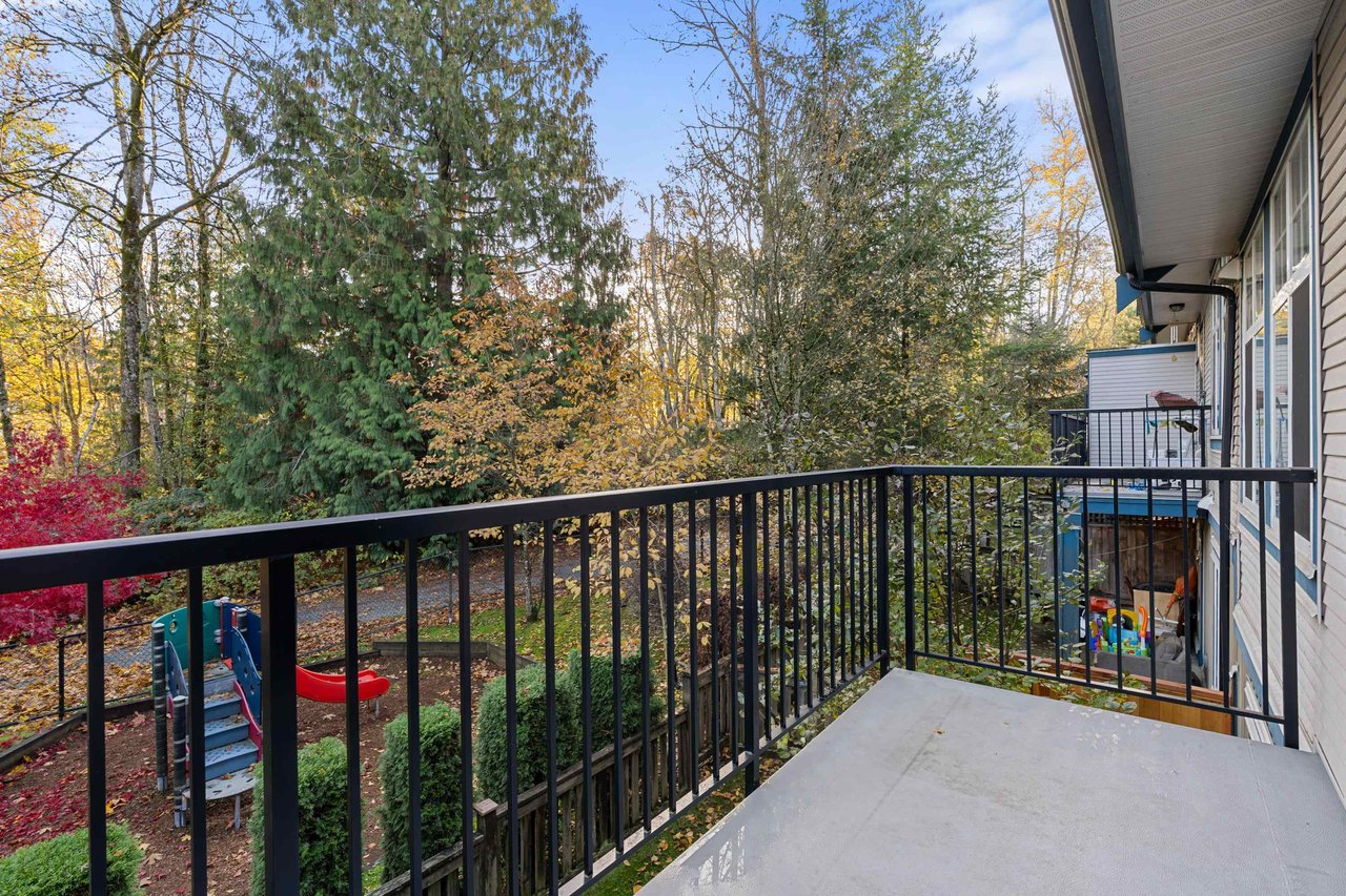 8-14462 61a Ave