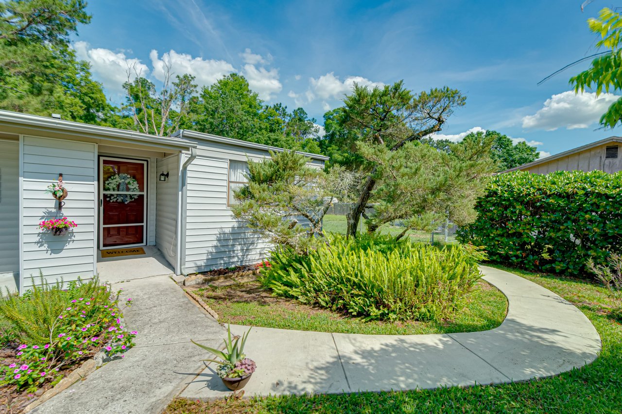 2536 MARTHA  LANE