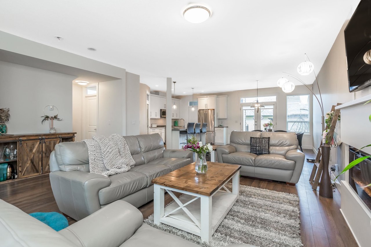 27075 35a Ave