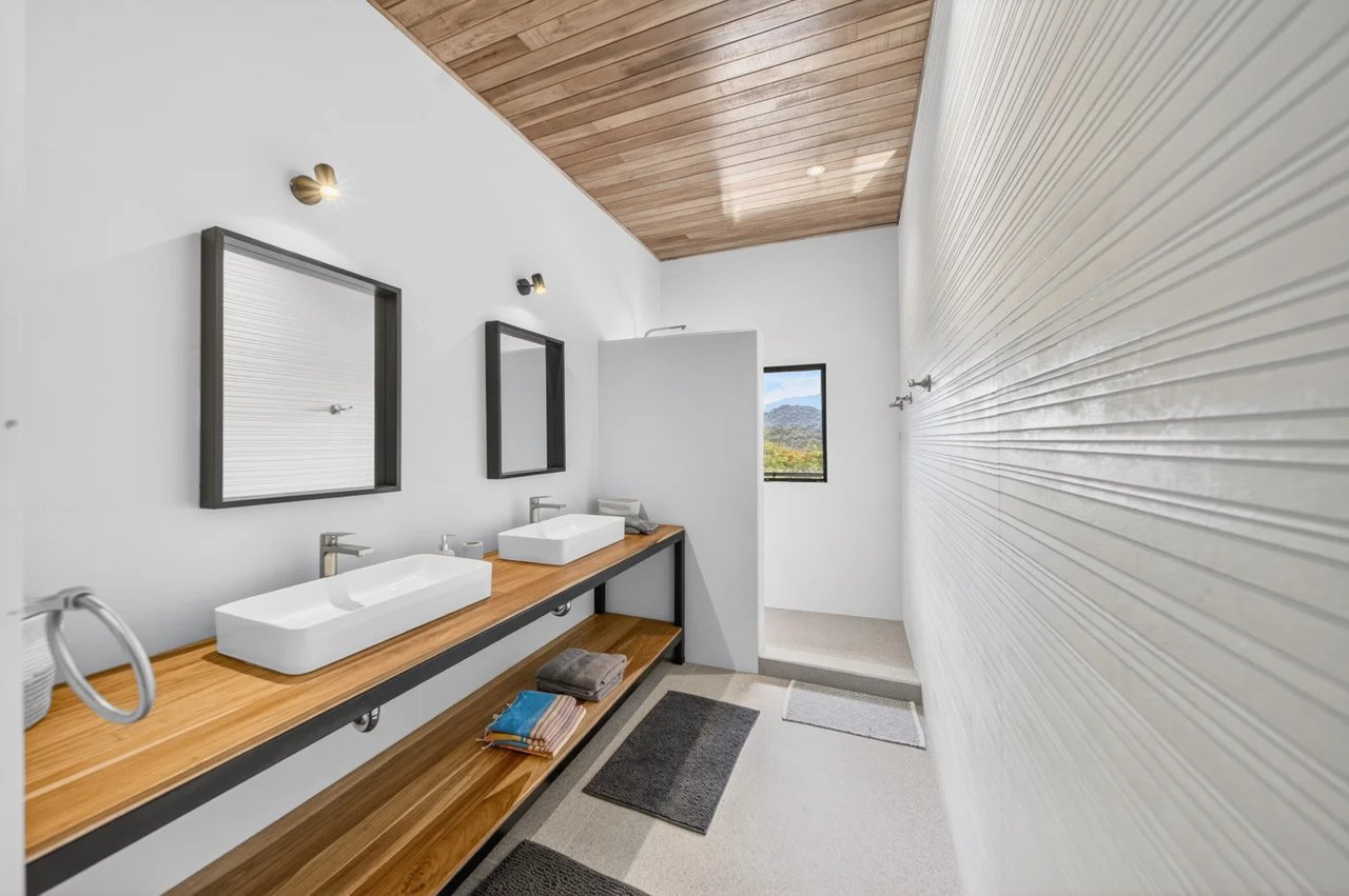 Mountain View Investment, Jaco, Puntarenas