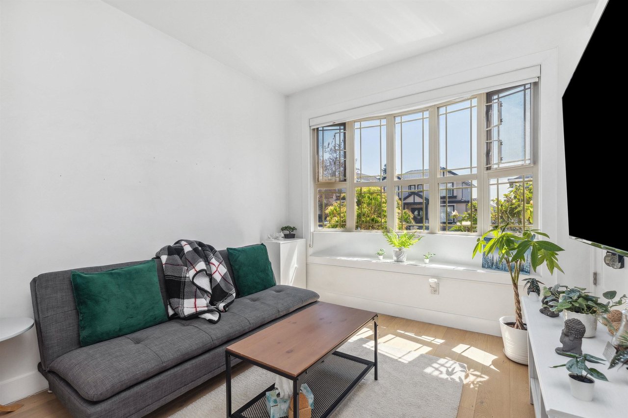 465 E 55th Ave
