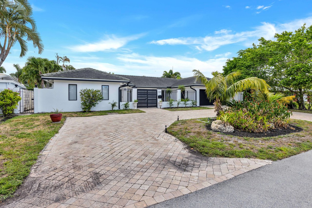 4441 NE 19th Ave, Oakland Park, FL 33308