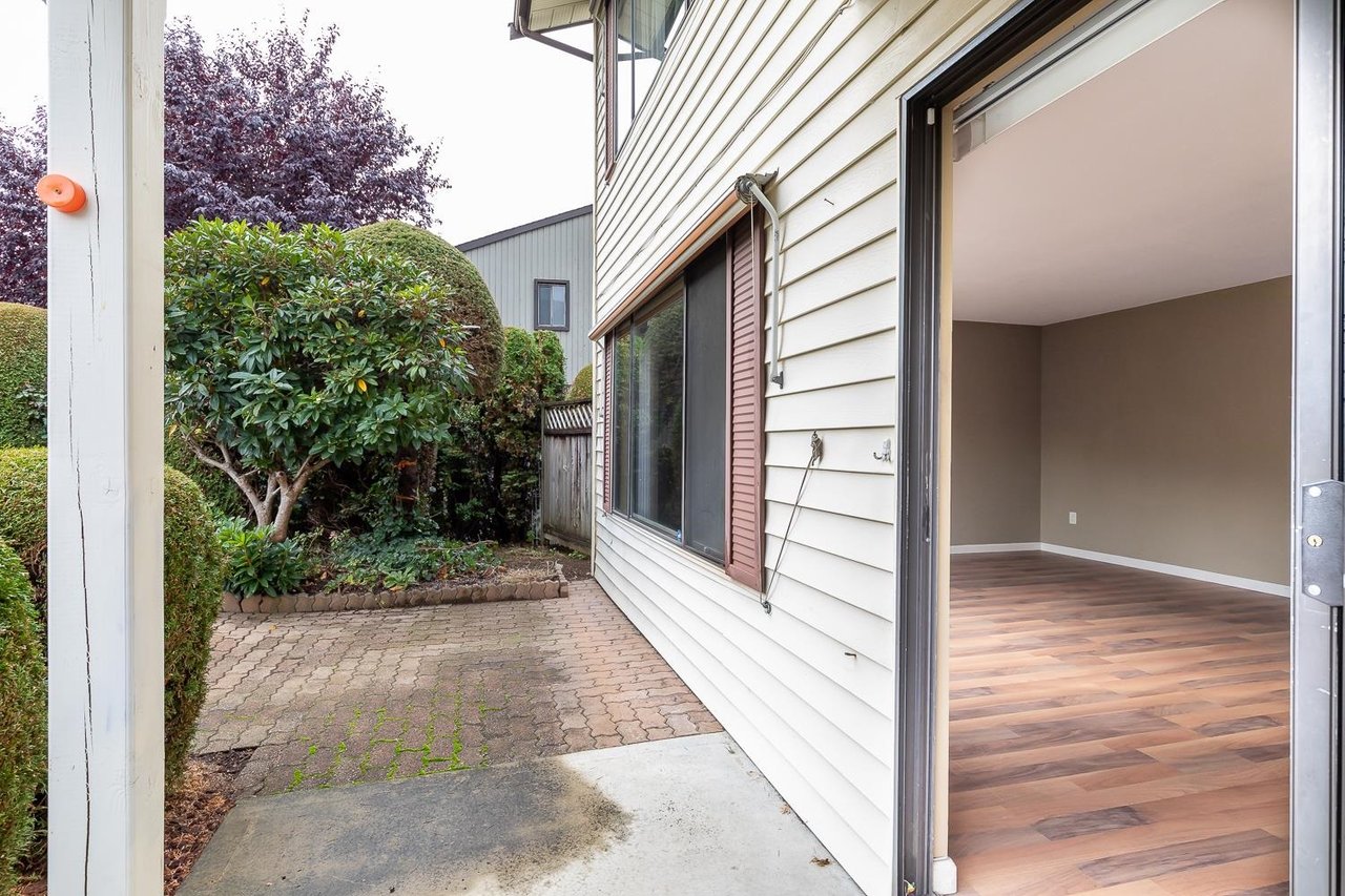 107-2853 W Bourquin Cres