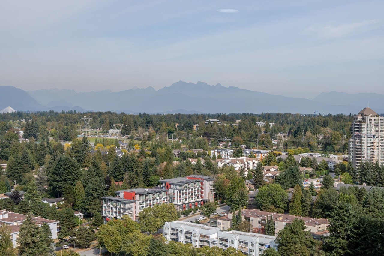 3106-13618 100 Ave