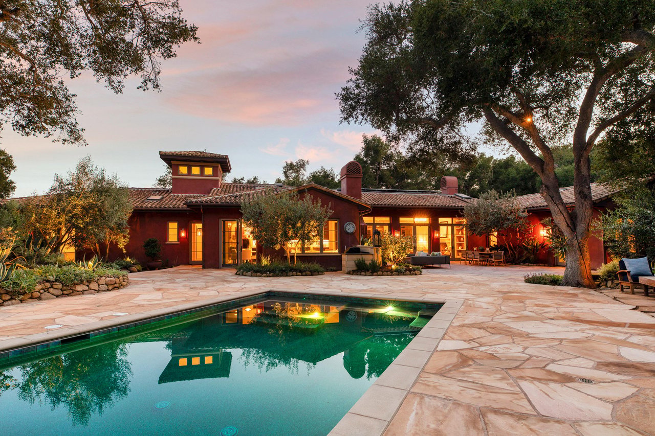 2140 Alisos Dr