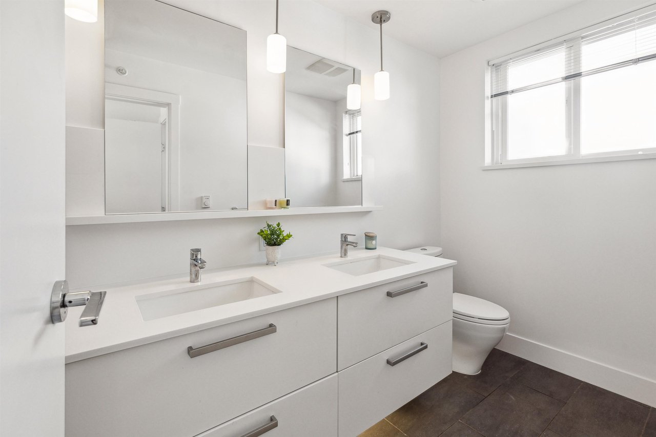 46-6868 Burlington Ave
