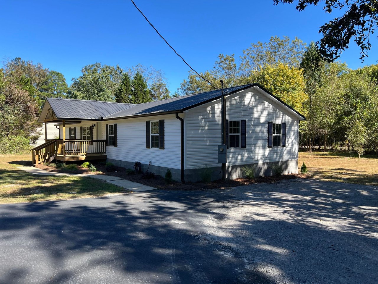  221 Valley Dr, Attalla, AL 35954