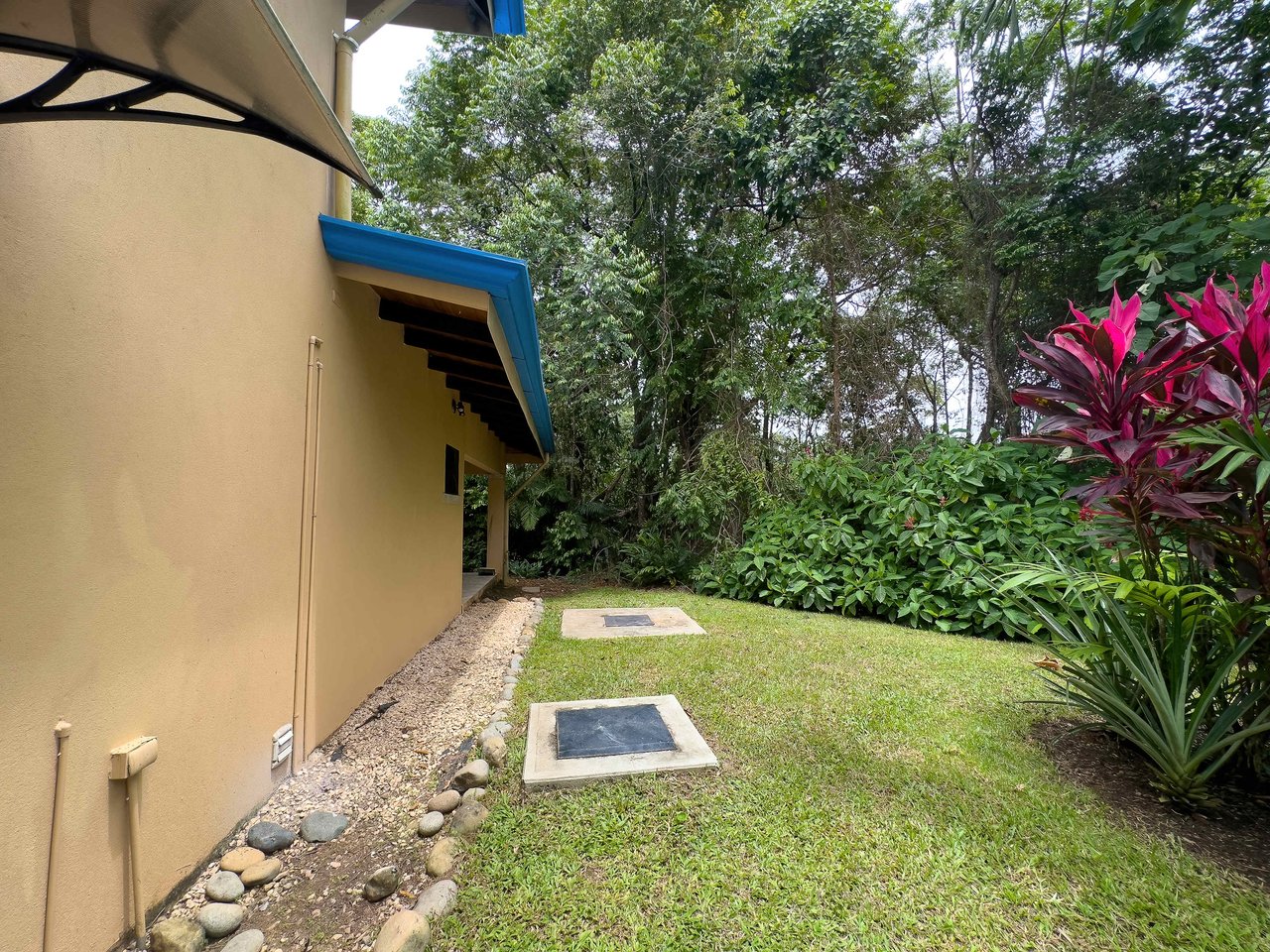 3 Bedroom Jungle Home in Ojochal