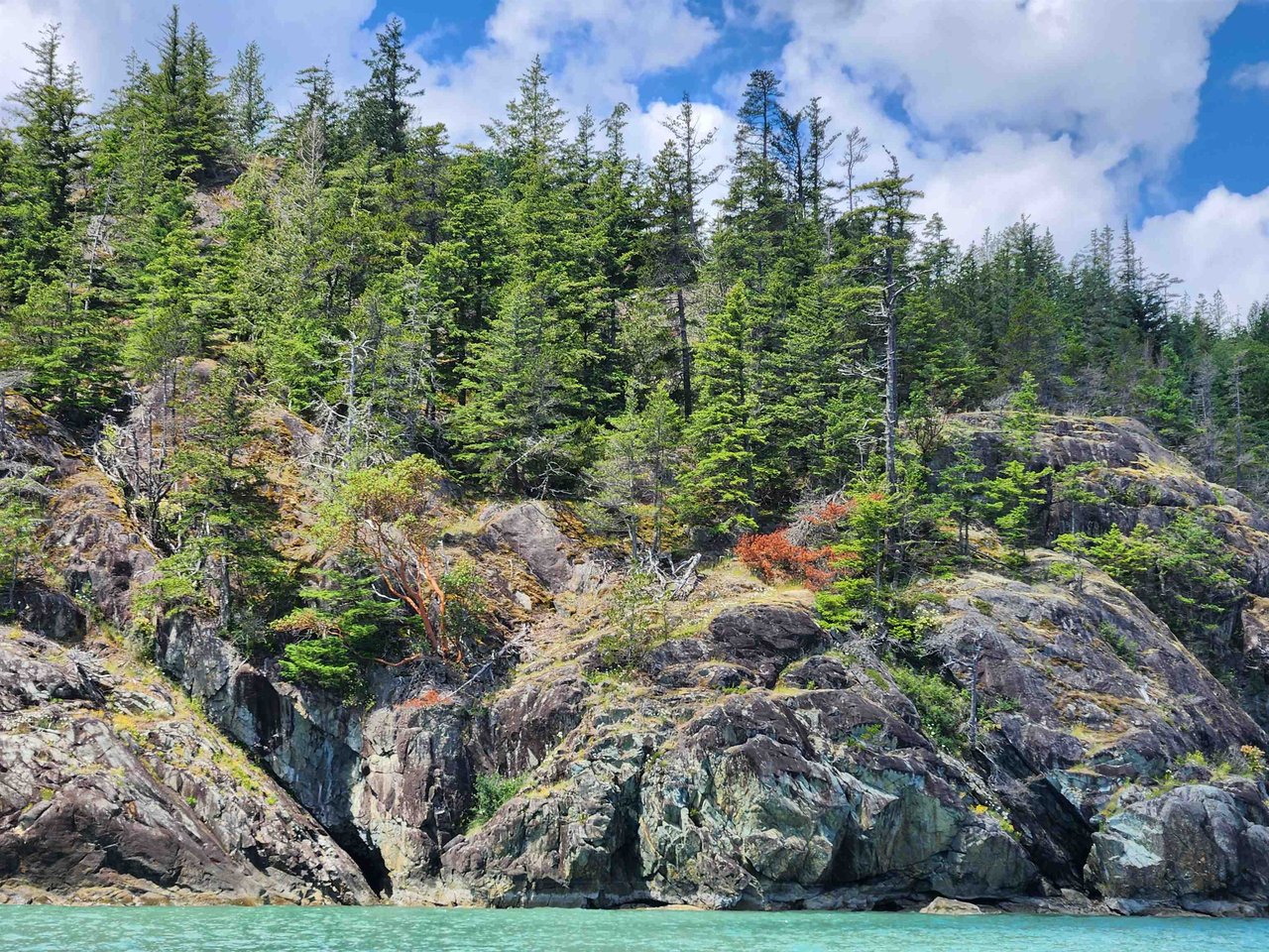 LOT 4 Brigade Bay
