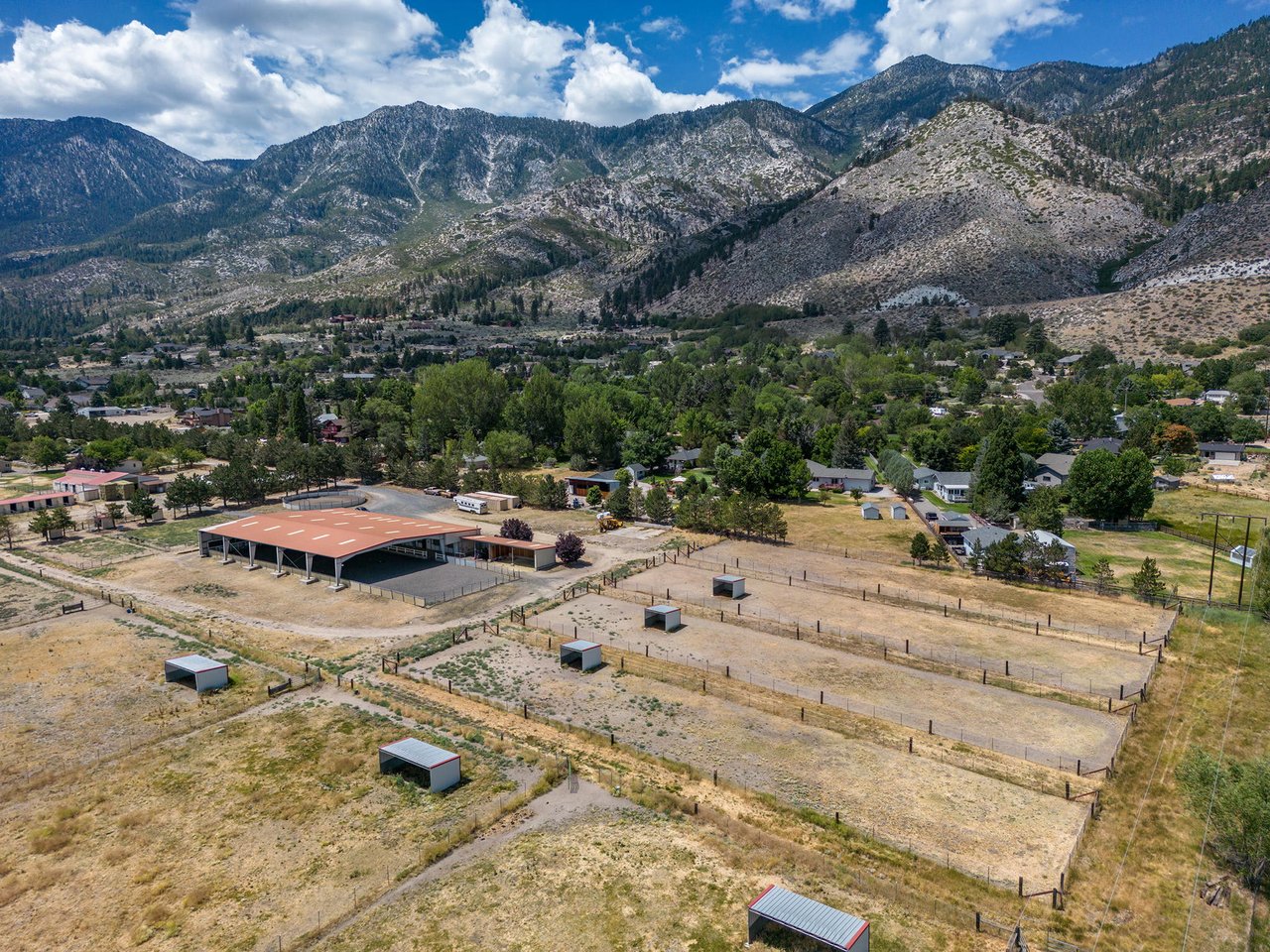 Horse Property with water rights! Incoming Producing Stables