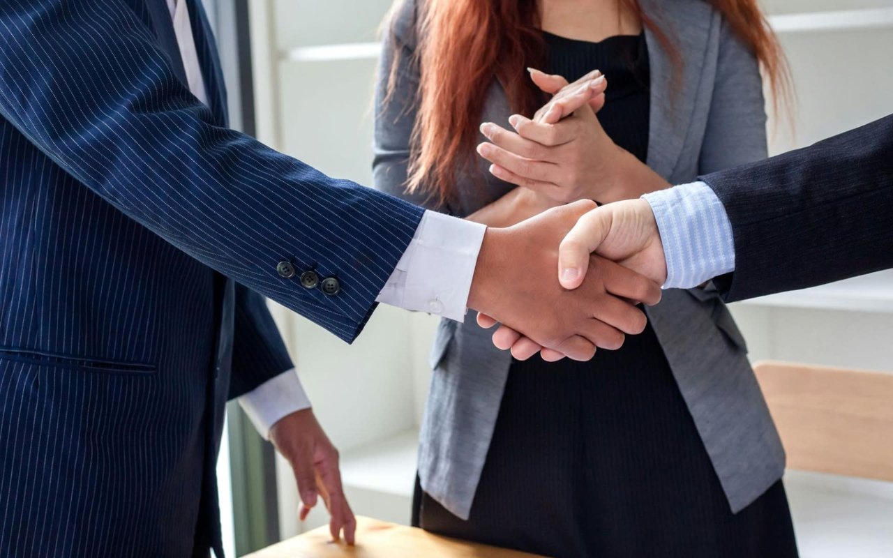 9 Real Estate Negotiation Strategies From An Expert