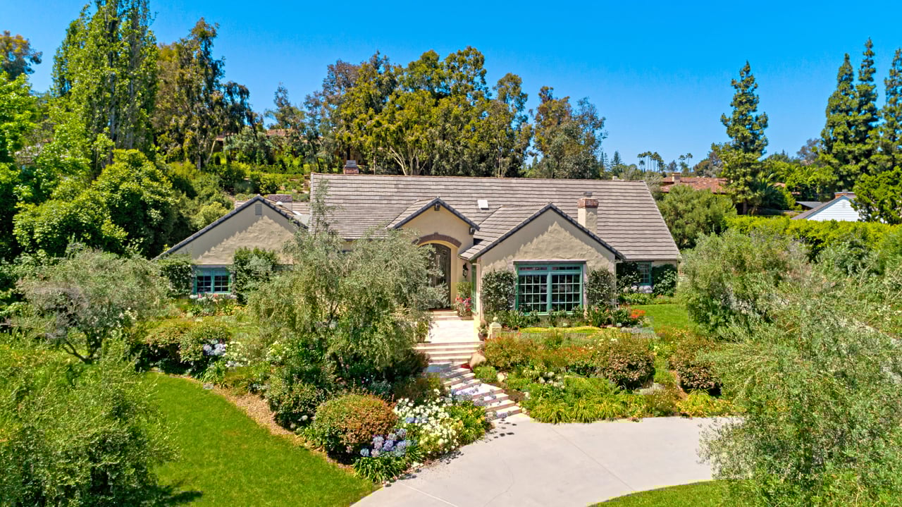 16748 Avenida Arroyo Pasajero