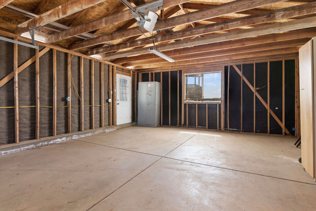 15669 20th Avenue, Clearlake