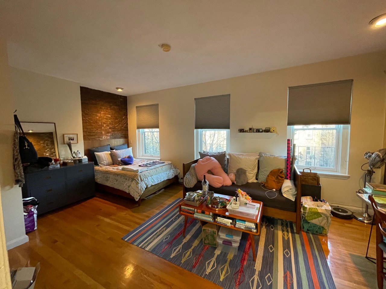 Gorgeous and Renovated West Newton Street Studio - Right on the Back Bay & South End Border! 