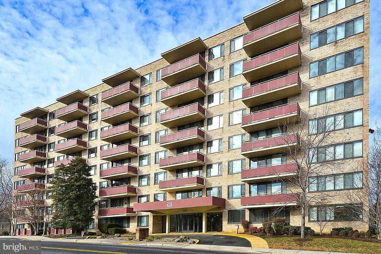 4201 LEE HIGHWAY Unit 409